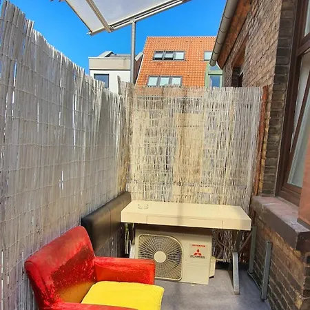 Helles Mit Kingsize-bett Homestay Mannheim